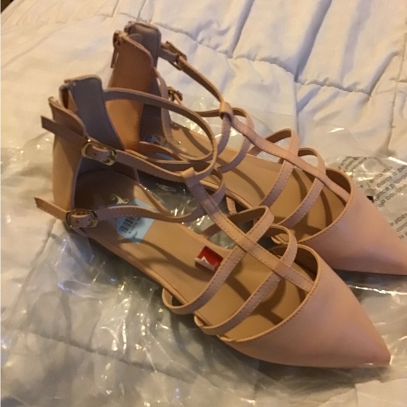 Pink blush strappy flats NWOT size 7 - Picture 2 of 7